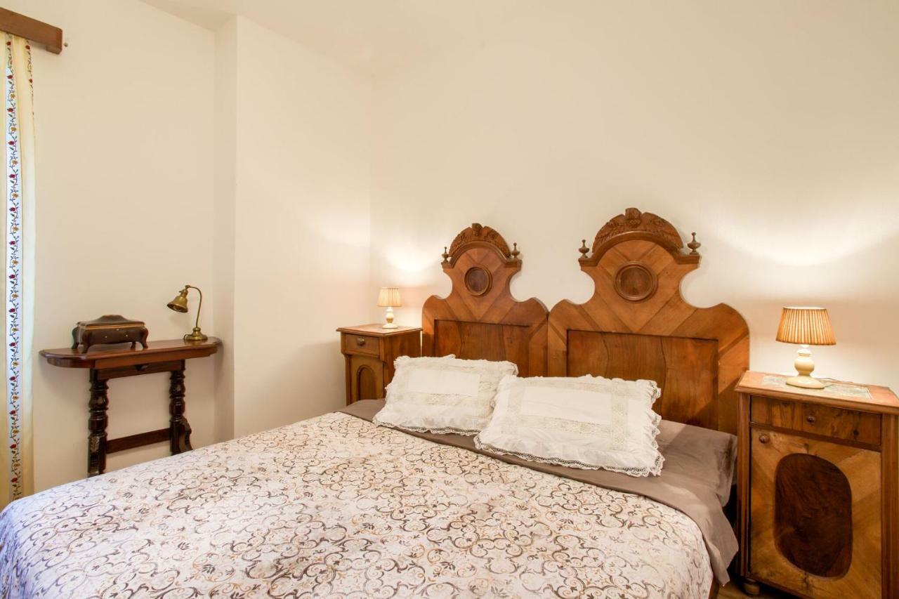 Katarina Vintage House